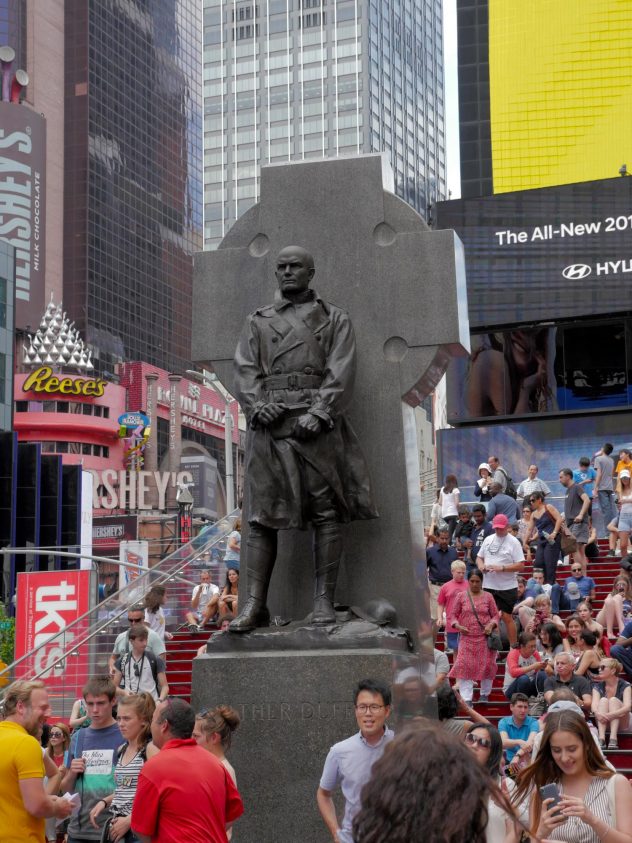 Times Square 3